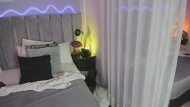 Aura_sun's cam snapshot