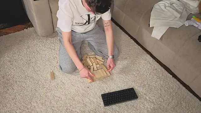 MarcyRoches's cam snapshot