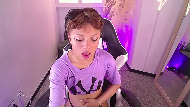 melodyy_as's cam snapshot