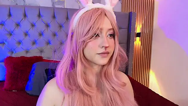 Suxan_White_'s cam snapshot