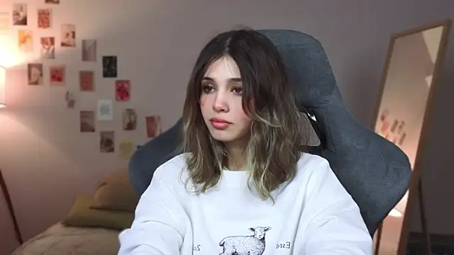 dinnerwithflowers's cam snapshot