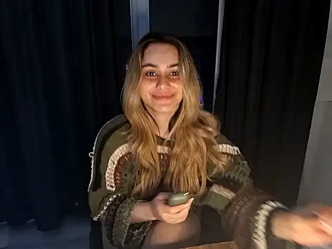 Chloe_Ravens live sex cam