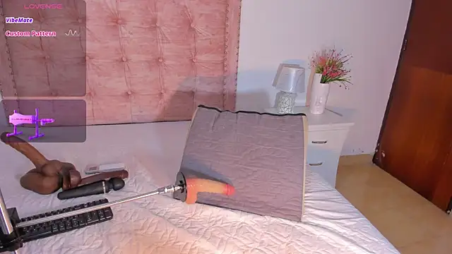 RoseMariee_ live sex cam