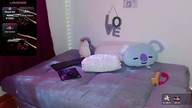 Mercury_muscle live sex cam