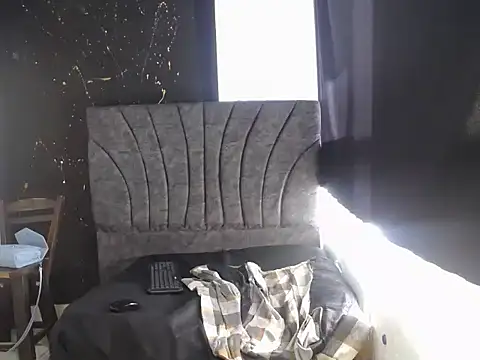 MollySweet-'s cam snapshot