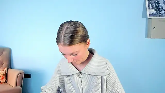 OletaKannan's cam snapshot