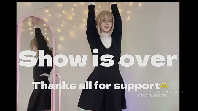 sweetuniporn live sex cam