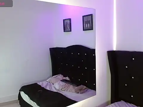 Angel_adrien live sex cam