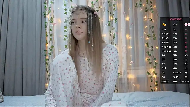 CarolinePepper live sex cam