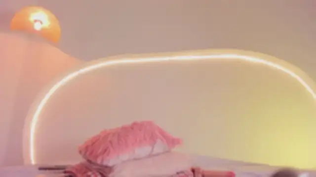 katiepeach_ live sex cam