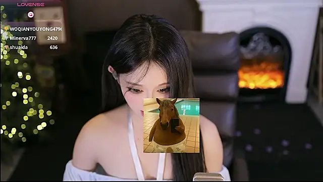 Cililike live sex cam