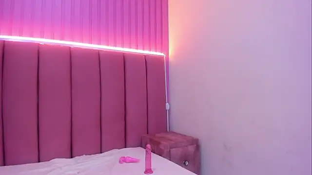 GraceAlexa12's cam snapshot