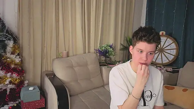 MarcyRoches's cam snapshot