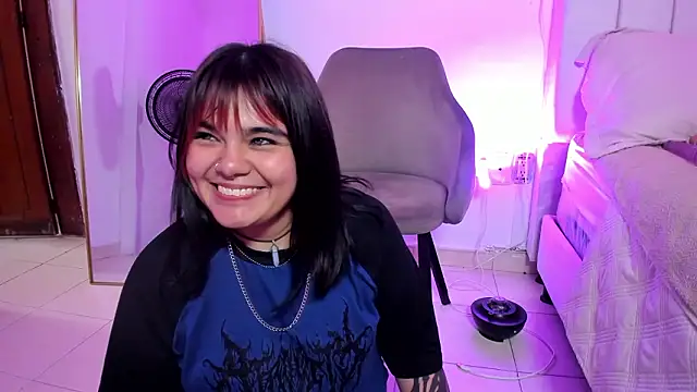 Dakota-bluu's cam snapshot