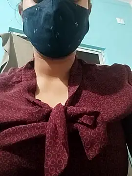 me-leela's cam snapshot