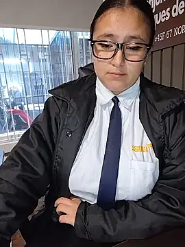 Cute_Penelope's cam snapshot