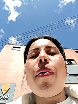 _andrea30 live sex cam