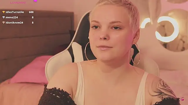 LikaBerry1 live sex cam