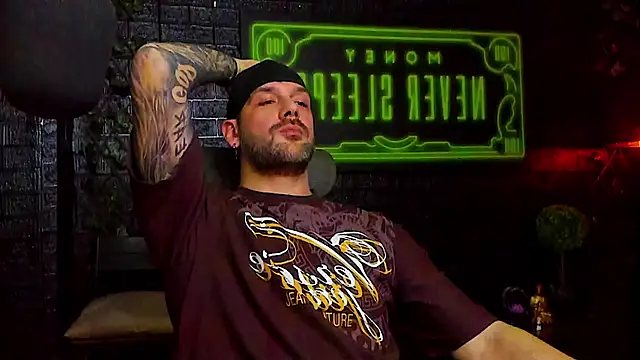 LexHardy live sex cam