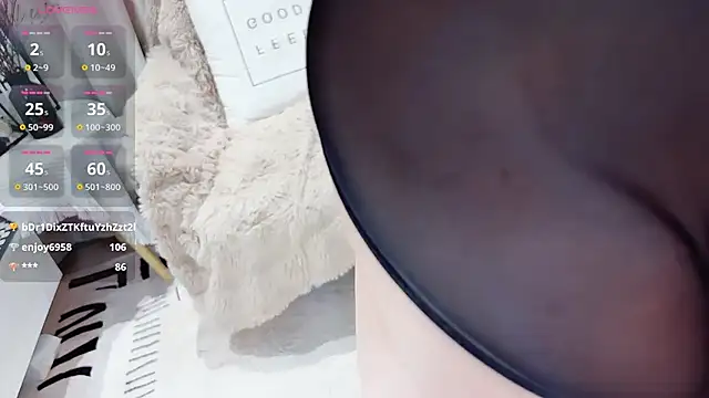 Yuki-77- live sex cam