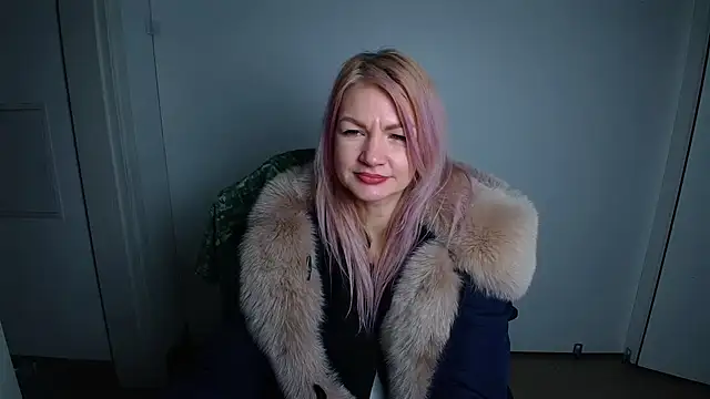 Madonna_Fire live sex cam