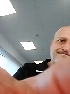 Hisnimin live sex cam