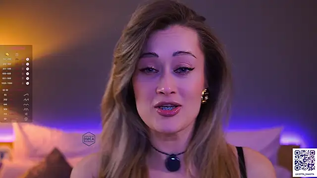 CottaDakota live sex cam