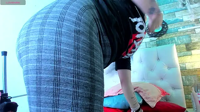 Scaarlett_prince's cam snapshot