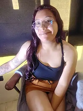 StornBunnyy_'s cam snapshot