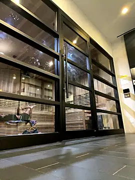 tia___fox's cam snapshot