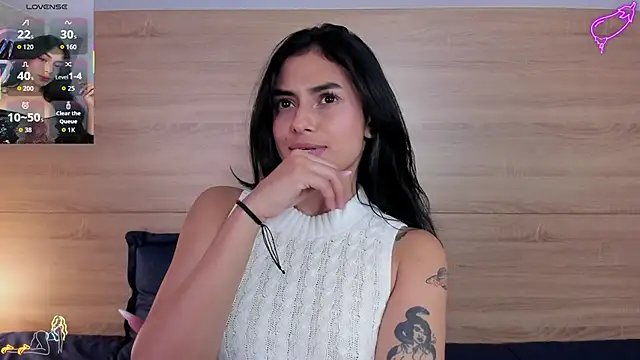 lilith_petit_'s cam snapshot