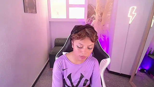 melodyy_as's cam snapshot