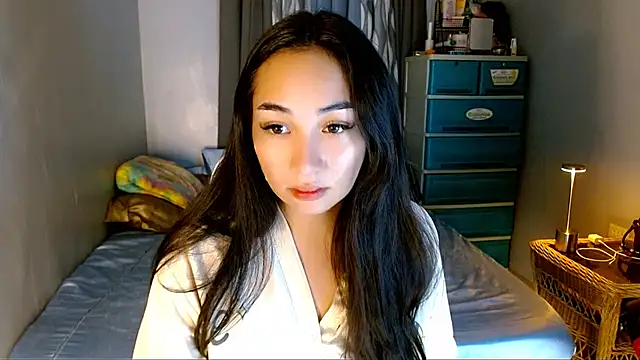 SweetLilly_18 live sex cam