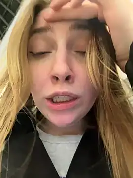 Sunny___Bunny live sex cam