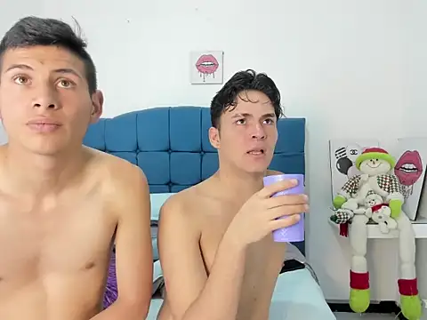 CoupleFire_ live sex cam