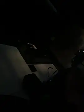 Gabo_white1's cam snapshot