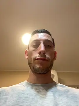 Gionnytav live sex cam