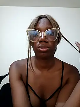 interracialhot live sex cam