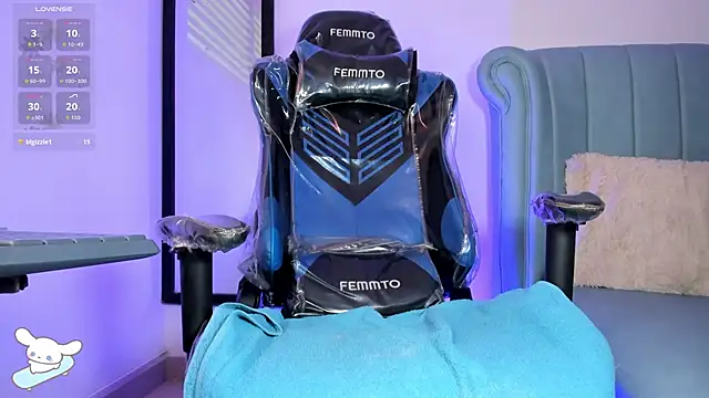 Chris_boy_'s cam snapshot