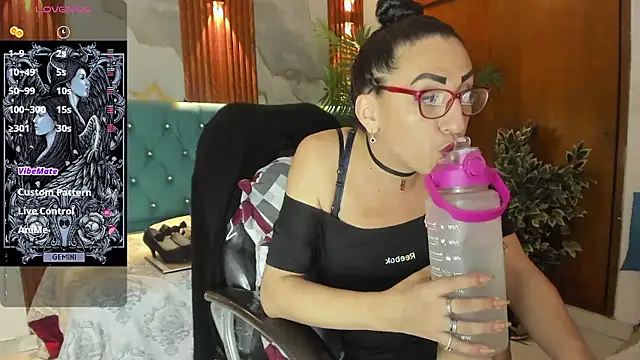 sabrina_dupont's cam snapshot