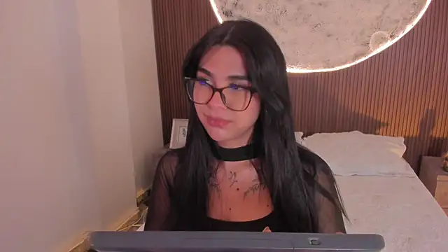 RoseCassie's cam snapshot