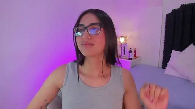 cherrylady_02's cam snapshot