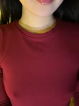 Uyennii02's cam snapshot