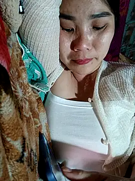 Bear_bear0's cam snapshot