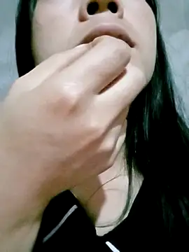 Micky_baby's cam snapshot