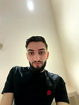 Juliann69Ramiro live sex cam