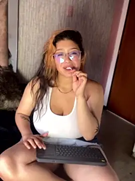 TatiJx_Pink's cam snapshot