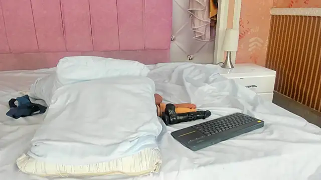 magnus_serket live sex cam