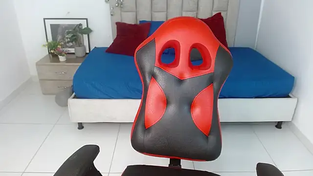 Enzo_fox77's cam snapshot