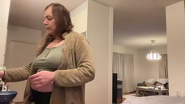 cumwithmee3 live sex cam